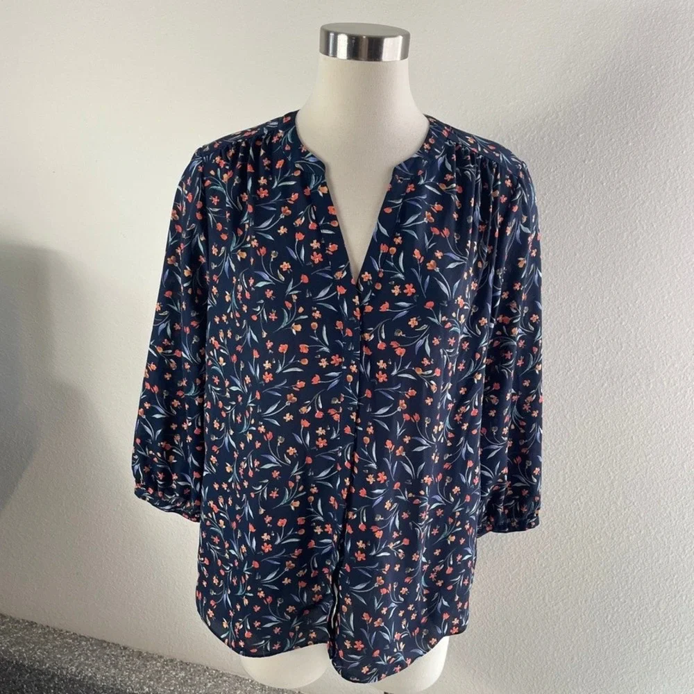 NYDJ Womens Medium‎ Navy Blue Floral Pleated Front 3/4 Sleeve Blouse Top